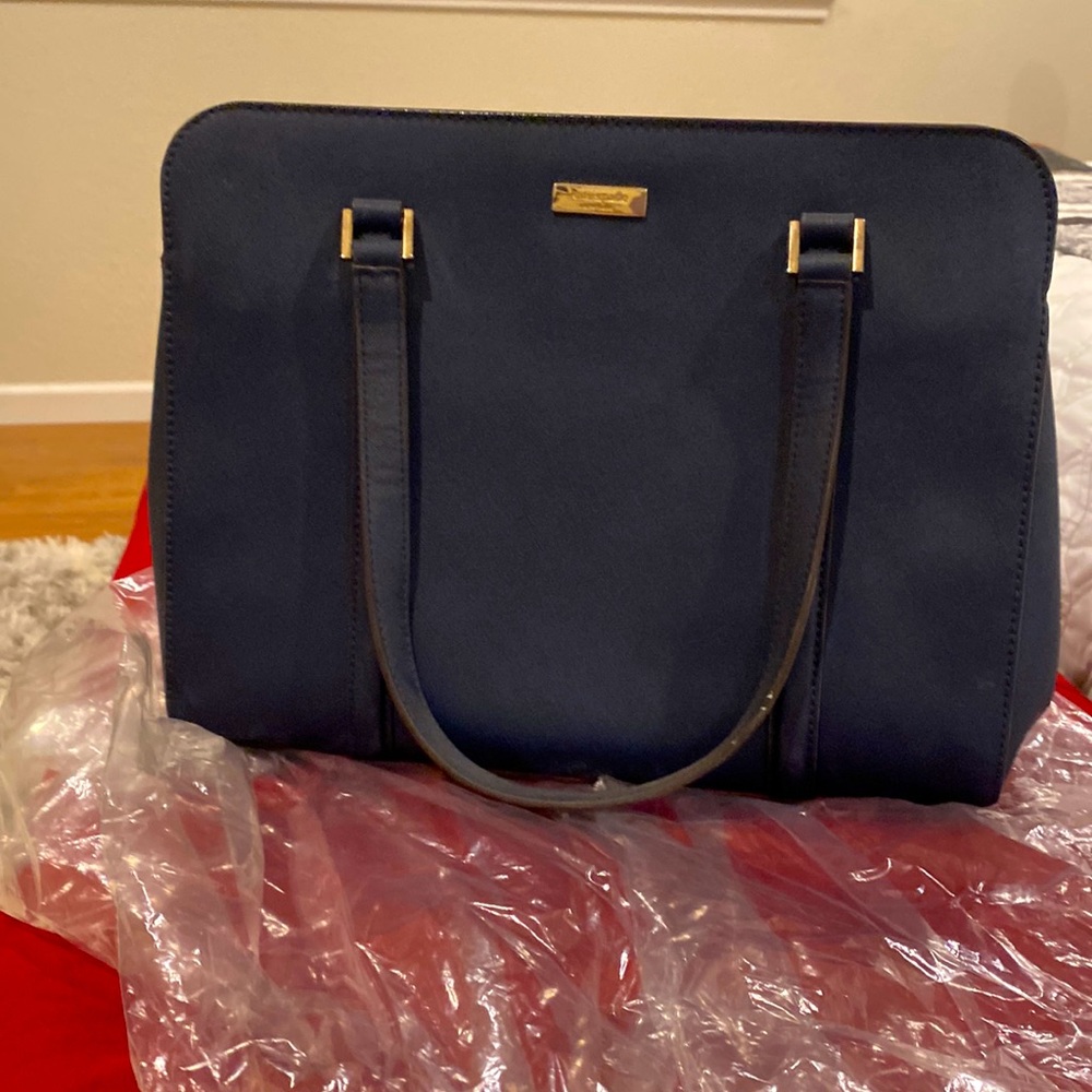 Kate Spade bag - classic Navy!